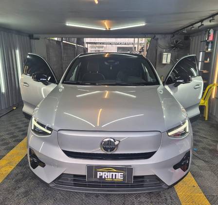 VOLVO C40 P8 RECHARGE TWIN ELECTRIC ULTIMATE AWD